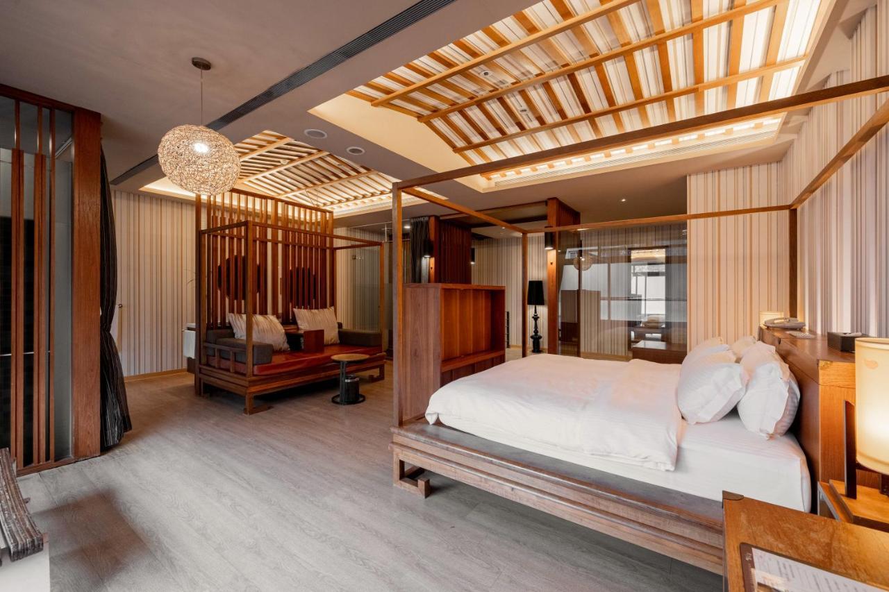 Tian Xia Ju Motel Yilan Luaran gambar