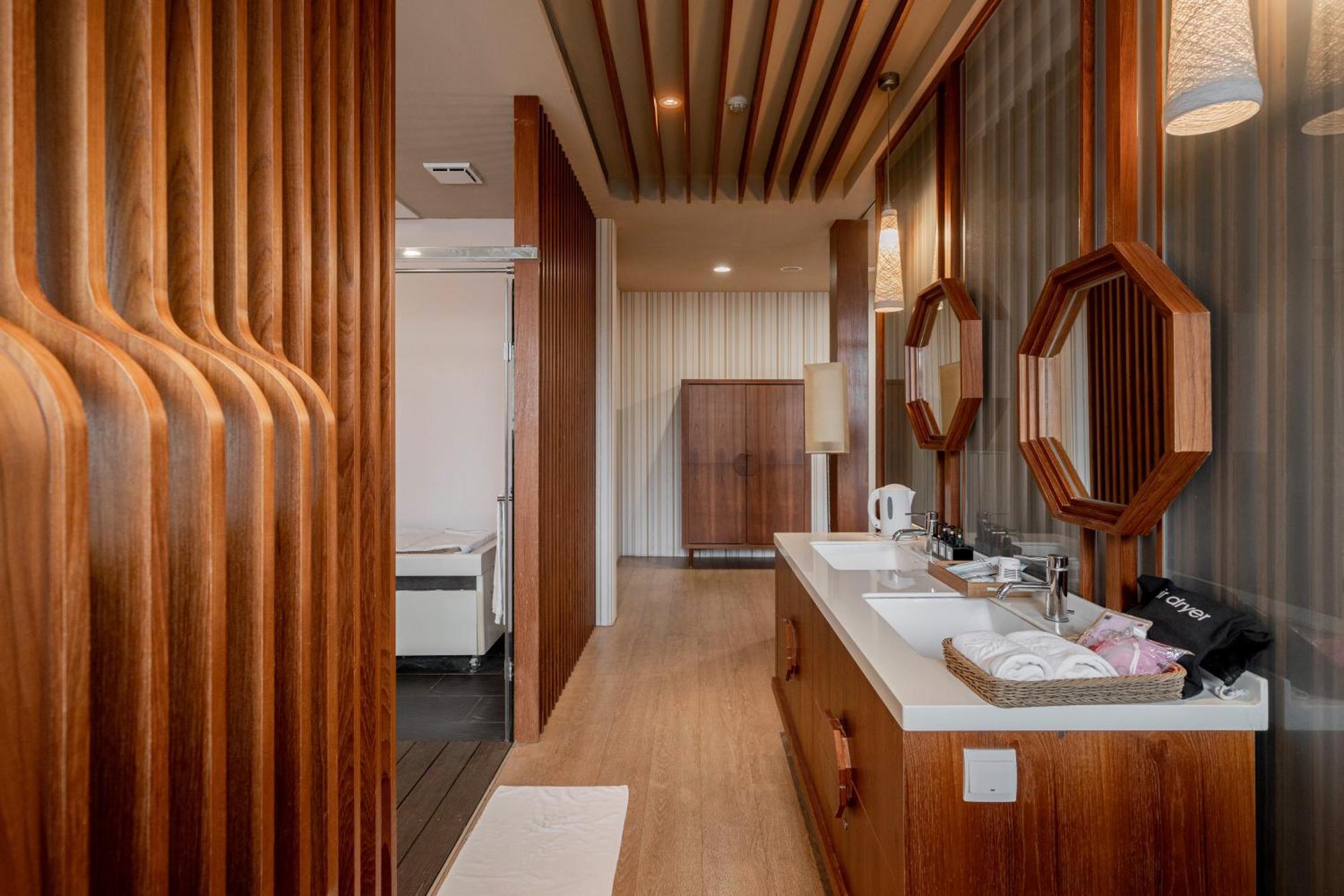 Tian Xia Ju Motel Yilan Bilik gambar